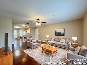 Foto del edificio - 3141 Douglas Fir Dr