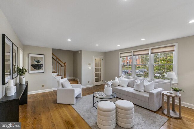 Foto del edificio - 1541 Doxbury Rd