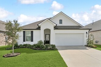 Building Photo - 720 Lakeshore Village E