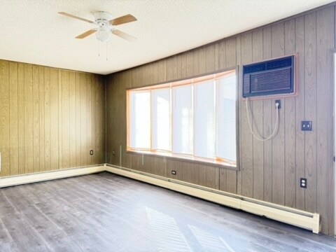 Foto del edificio - 113 N Center St