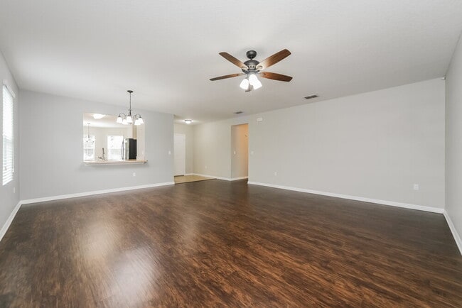 Building Photo - 1744 Wallace Manor Loop