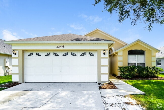 Building Photo - 3246 Bellingham Dr