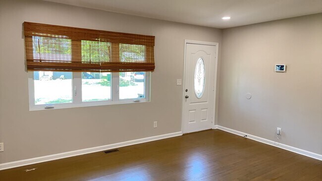 Foto del edificio - Cozy, Ranch-Style home located in Glendale...