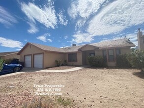 Building Photo - 2597 Cheyenne Dr