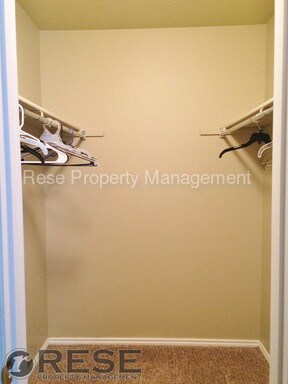 Foto del edificio - ADORABLE WEST VALLEY HOME FOR RENT