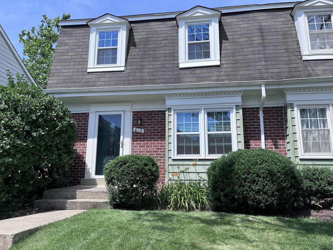 Foto principal - 816 Sycamore Ct