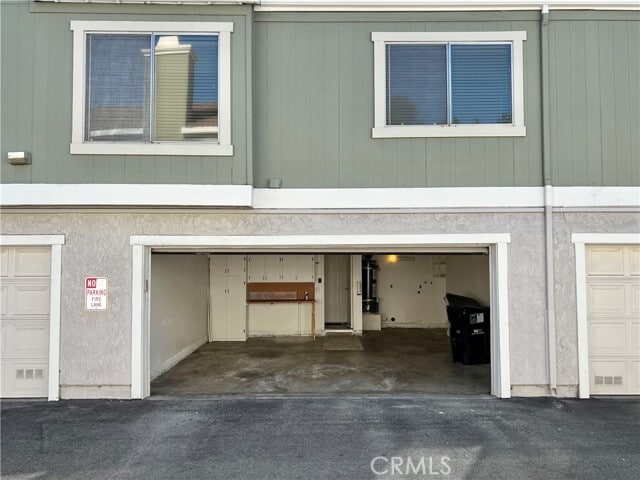 Building Photo - 550 Golden Springs Dr