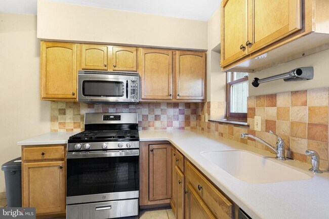 Foto del edificio - 2025 Pemberton St