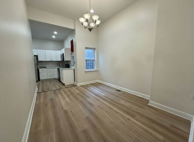 Photo - 911 N 16th St Apartment
