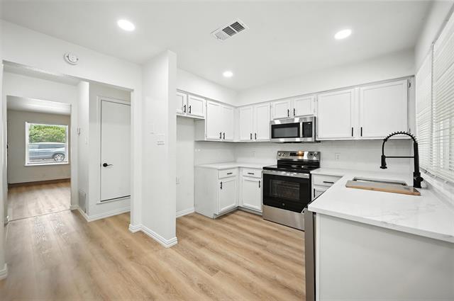 Foto del edificio - 730 Bluebonnet Dr