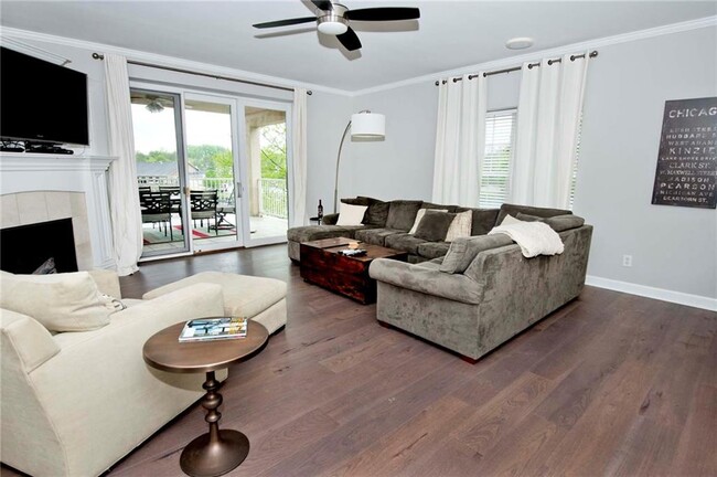 Foto del edificio - 6740 Spirit Lake Dr