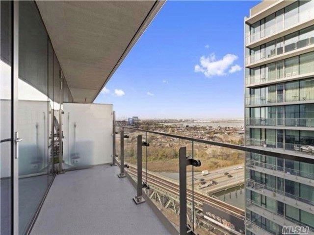Foto del edificio - 13103 40th Rd