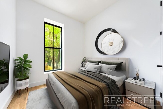 Building Photo - Stunning New 2 Bed 2 Bath with Backyard in Bed Stuy Townhouse