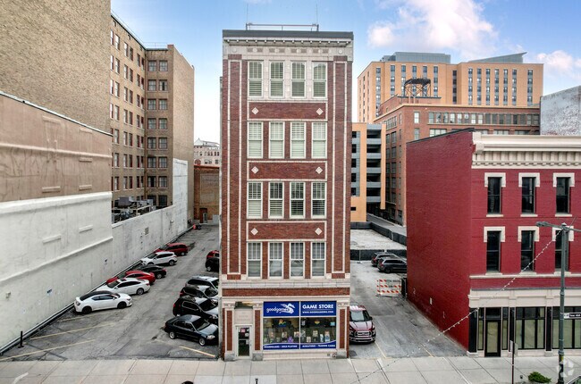 Foto del edificio - 111 S Meridian St