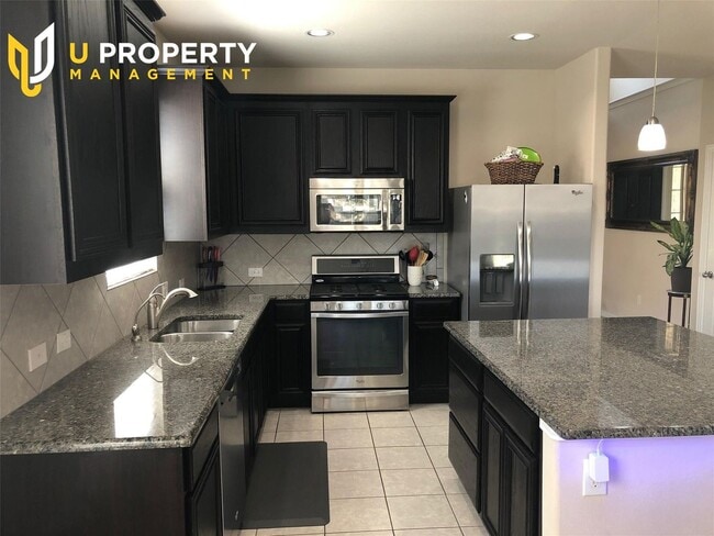 Building Photo - Great location, nice community! Make it yo...