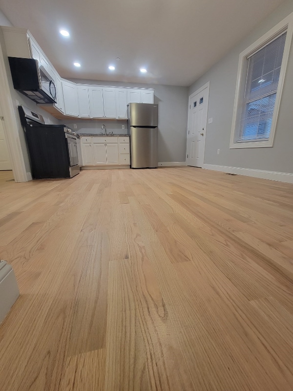 Building Photo - 45 Arlington St