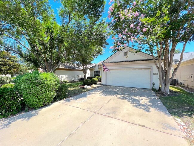 Building Photo - 310 Deer Meadow Cir