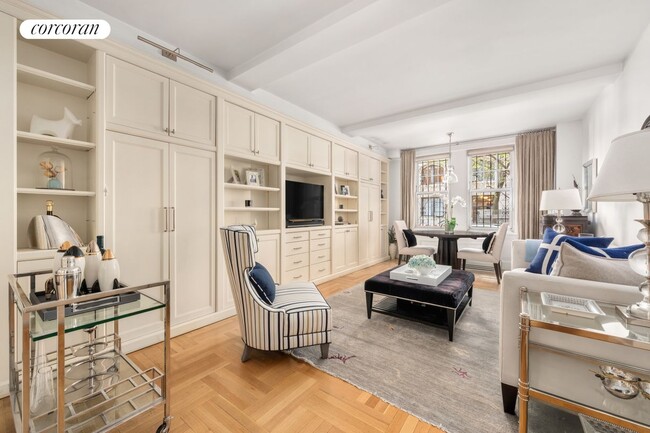Building Photo - 27 W 72nd St