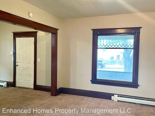Building Photo - 3 br, 1 bath House - 1220 12th St.
