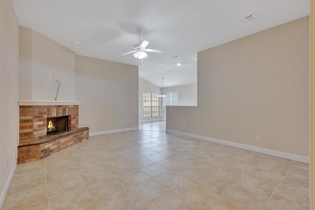 Foto del edificio - 409 E 97th St