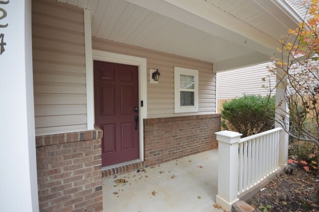 Building Photo - 224 Palmdale Ct