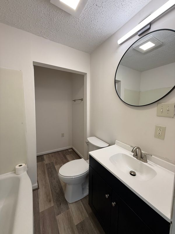 Foto del edificio - 328 W Bingham St