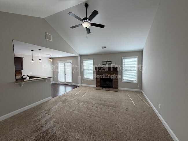 Foto del edificio - 95 Rand Way