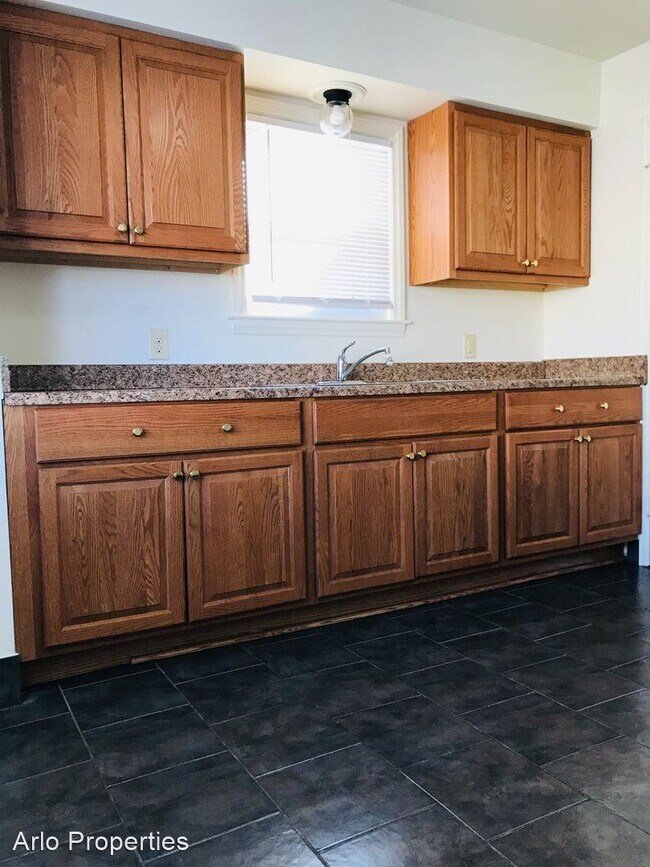 Building Photo - 3 br, 1 bath House - 4126 N 51st Blvd
