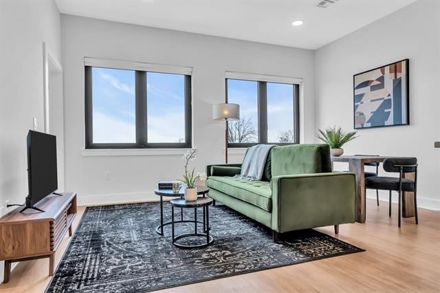 Foto del edificio - 345 AVENUE A Ave