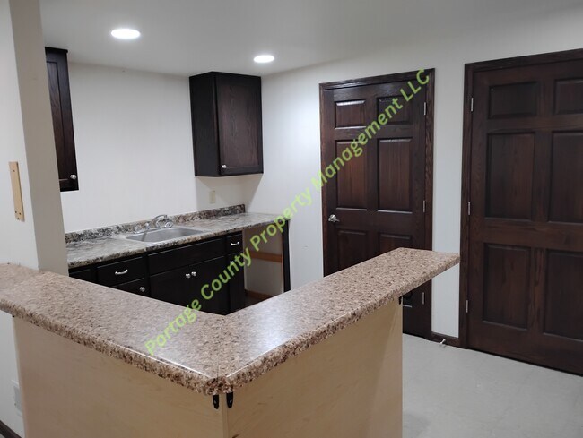 Foto del edificio - 207 S Main St