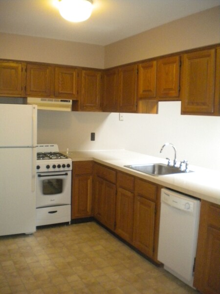 Building Photo - 5 Brandywine Ct