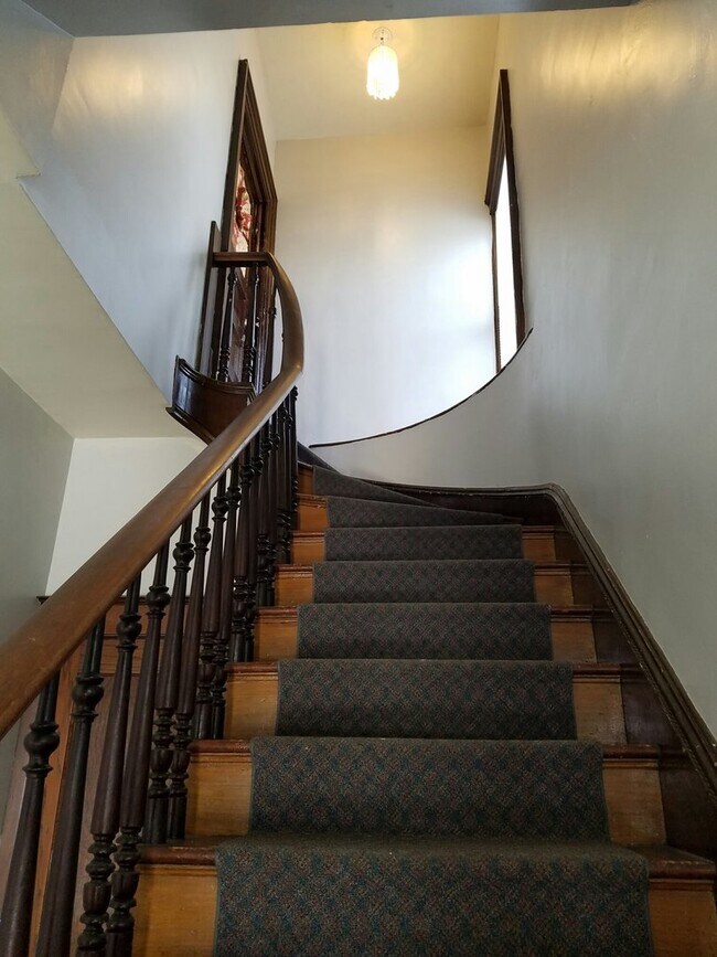 Foto del edificio - 204 Burr