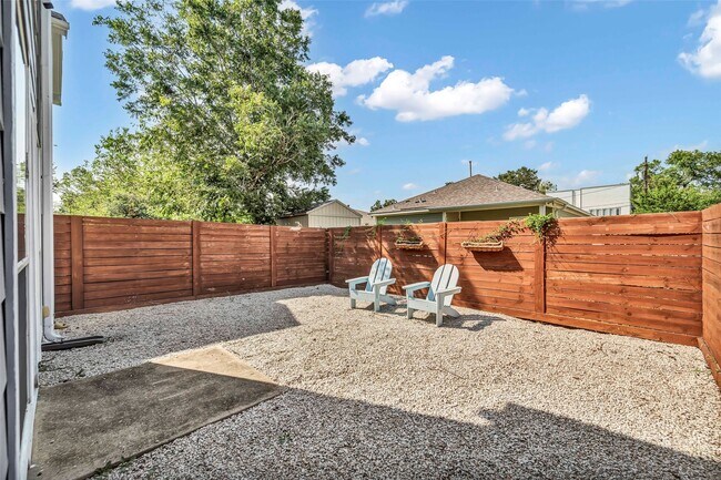 Building Photo - 3925 Lowden St