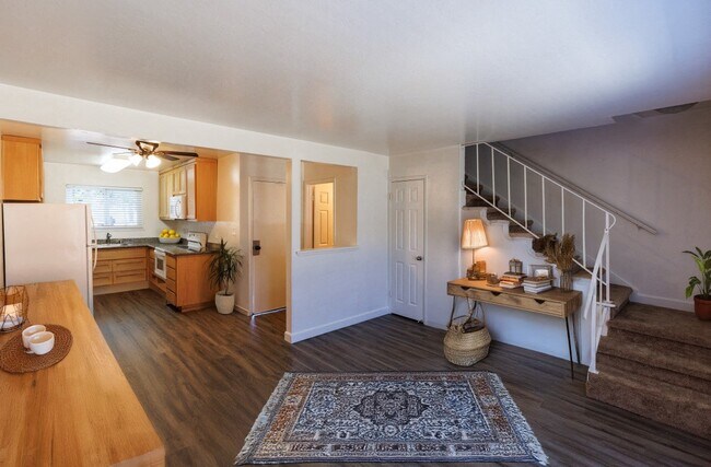 Foto del edificio - Washington Townhomes