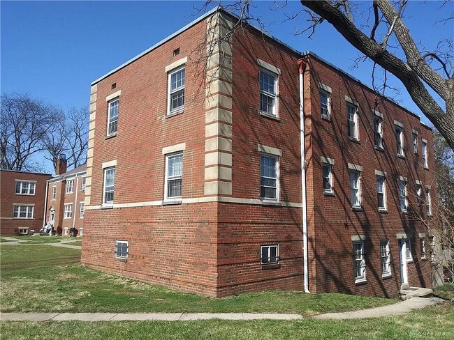 Building Photo - 2670 N Main St