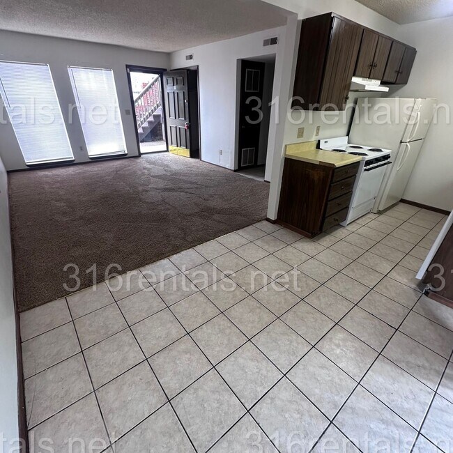 Foto del edificio - 359 E Marion Ct