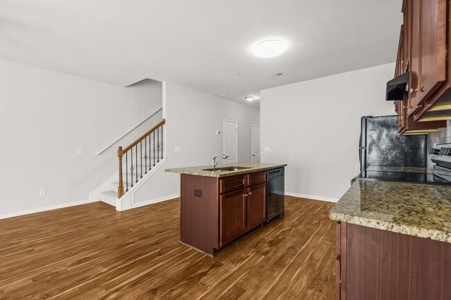 Foto del edificio - 3 Bedroom Townhome in Jonesboro!