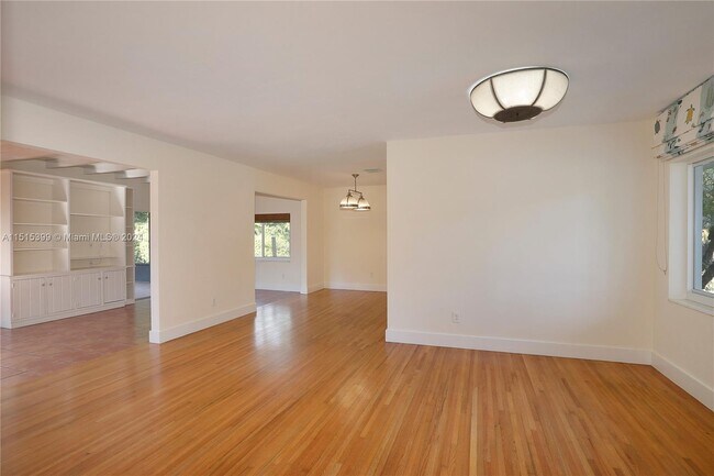 Foto del edificio - 8300 SW 61st Ave
