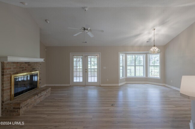 Building Photo - 50 Fiddler Dr