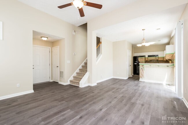 Foto del edificio - 349 Windcroft Cir NW