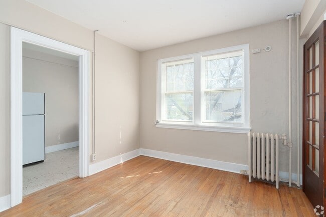 Interior Photo - Rollins Apartments