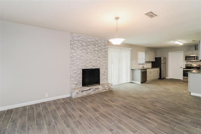 Building Photo - 1137 Desiree Ln