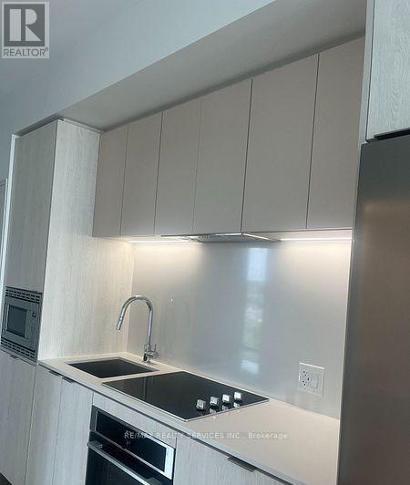 Building Photo - 3009 Novar Rd