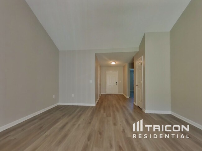 Building Photo - 4 Leyland Cypress Ct