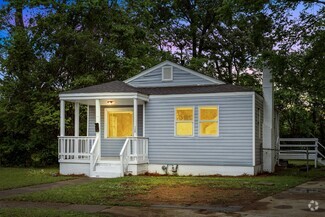 Building Photo - 728 39th Pl