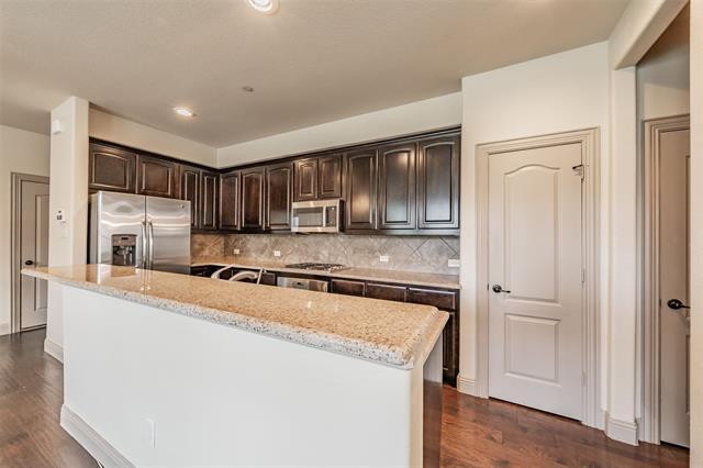 Foto del edificio - 4205 Riverview Dr