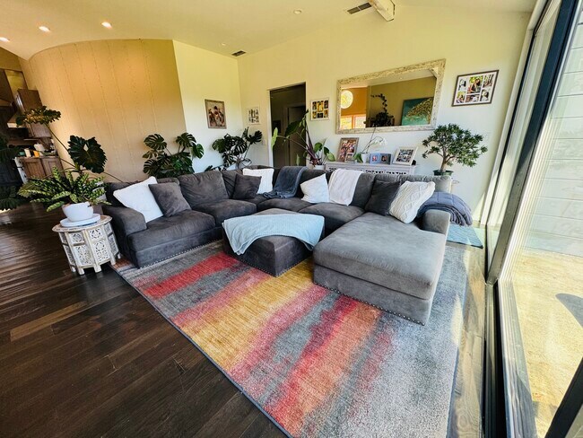 Foto del edificio - 7605 Atkinson Rd