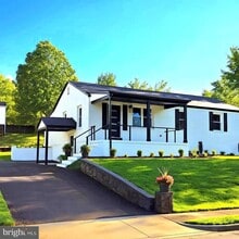 Building Photo - 6065 Munson Hill Rd