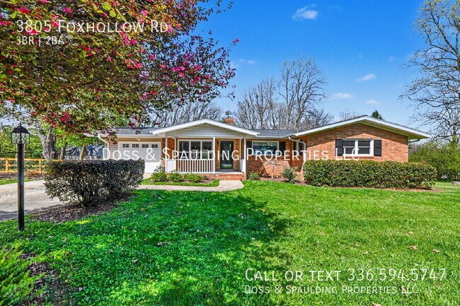 Foto del edificio - 3805 Foxhollow Rd-