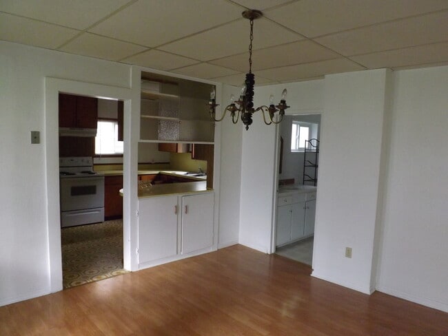 Foto del edificio - 3 Bedroom 2 Bath House with an office